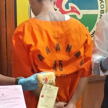 Miliki Narkoba, Pria Bertato 'Malaikat Bersayap' Dibekuk Polisi