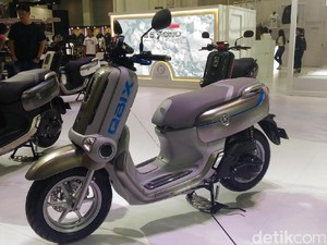 Skuter Futuristik Si Garpu Tala