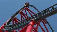 Salah satu wahana paling menantang yang dihadirkan di Ferrari Land adalah Vertical Accelerator, yaitu roller coaster yang diklaim paling tinggi dan paling cepat di daratan Eropa. REUTERS/Albert Gea.