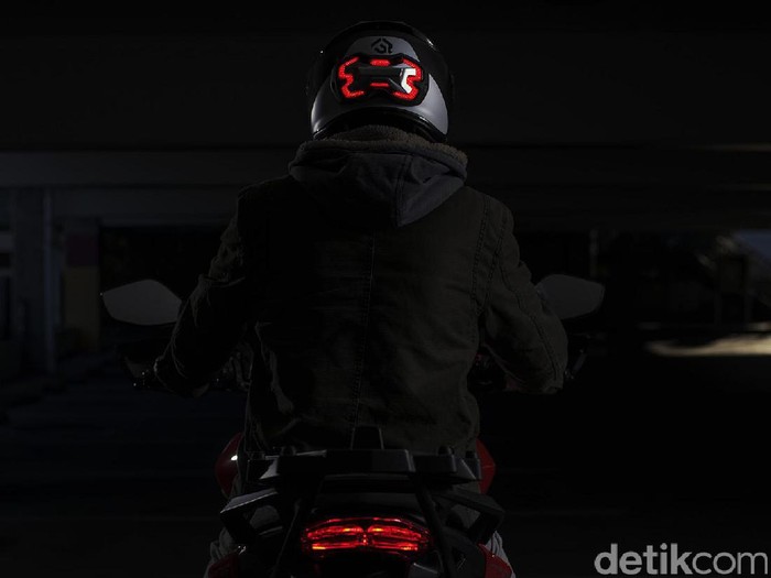 Ini Alasan Tidak Boleh Menempelkan Jari di Tuas Rem Motor Saat Melaju