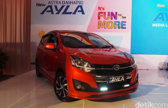 April 2017, Ada IIMS Banyak Mobil Baru Bertaburan di Tanah Air