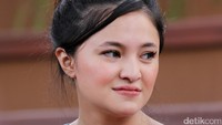 Ia mengaku ada acara sehingga tak bisa ikut berlatih bersama temannya tersebut.