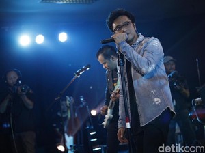 Sajian Spesial dHOT Music Nidji dengan Terlahir Berbeda