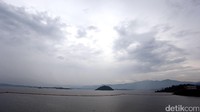 Waduk ini juga akan memasok air bersih bagi warga sekitar dengan kapasitas hingga 3.500 meter kubik per detik.