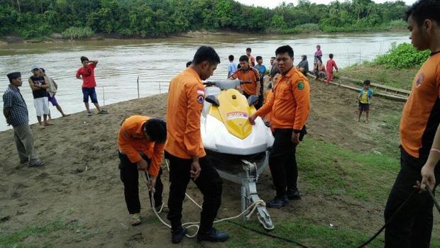 Namun, selama 18 jam pencarian belum membuahkan hasil.