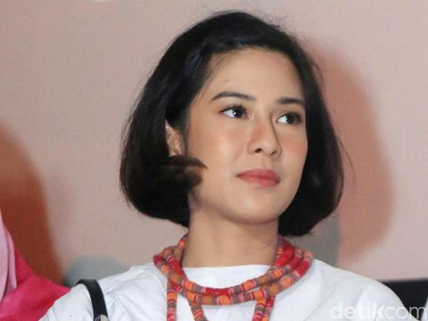 Kondisi Jupe Kritis, Dian Sastro Dikecam Netizen