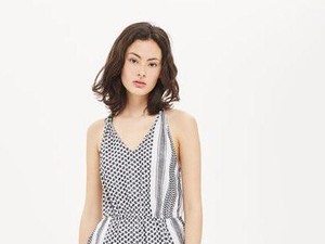 Topshop Dikecam Pasca Rilis Playsuit Motif Simbol Solidaritas Palestina
