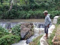 Lokasi Fazar Tewas Dilempar Ibunya ke Sungai Singaparaya Bandung