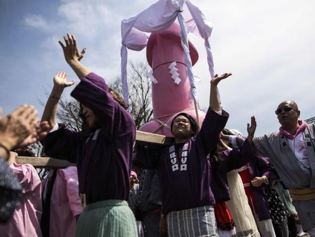 Festival Penis di Jepang