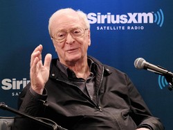 Michael Caine Gak Jadi Pensiun, Bakal Comeback di Usia 92 Tahun
