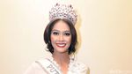 Gaya Puteri Indonesia 2017 di Nobar Kartini