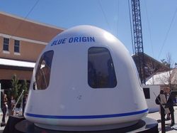 Mengintip Kendaraan untuk Wisata Luar Angkasa