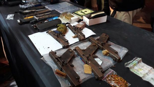 Ini Penampakan Barang Bukti Terduga Teroris Aksi Amaliyah di Tuban