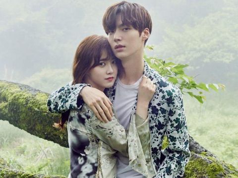 Couple Makeup, Pakai Kosmetik Bareng Kekasih Jadi Tren di Korea