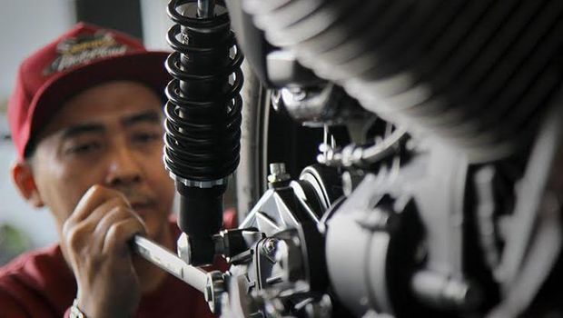 Motor Modifikasi Iconic Bike Suryanation Siap Bersolek