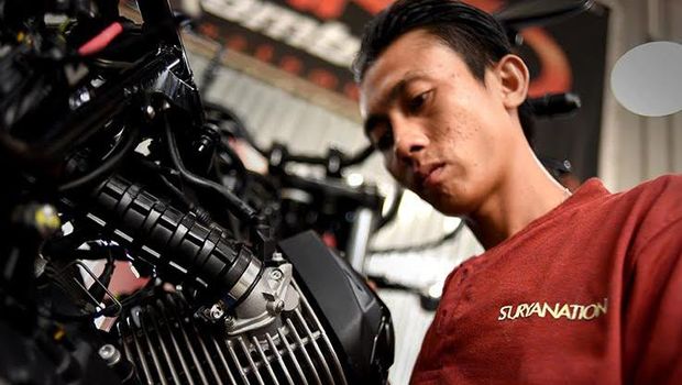 Motor Modifikasi Iconic Bike Suryanation Siap Bersolek