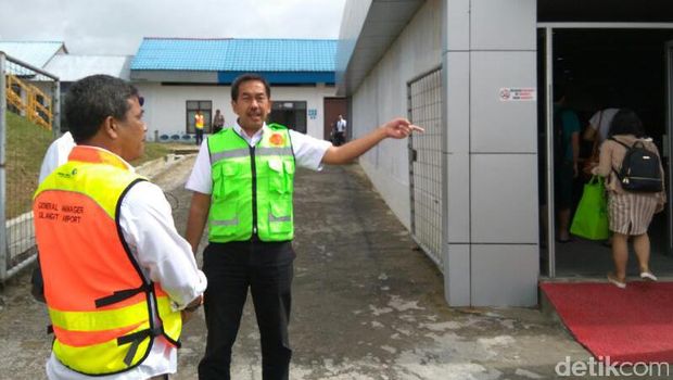 Dirut AP II mengecek pengembangan Bandara Silangit
