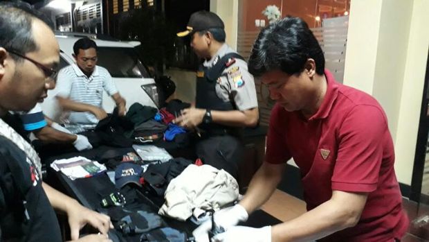 Ini Penampakan Barang Bukti Terduga Teroris Aksi Amaliyah di Tuban