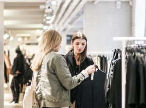 Enaknya, Mall Ini Punya Ruang Khusus untuk Pria yang Menunggu Istri Belanja