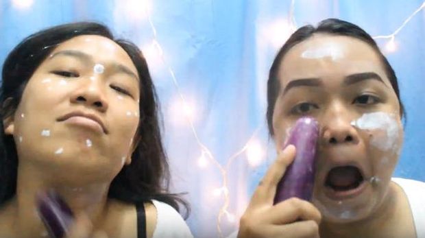 Tanpa Kuas, Beuaty Vlogger Indonesia Ini Makeup Pakai Terong