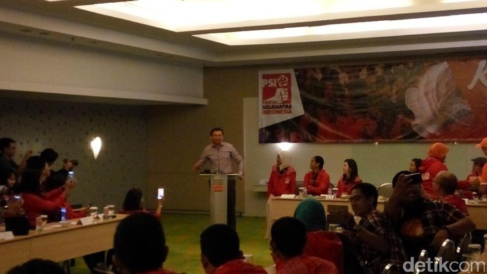 Ahok Beri Arahan ke Kader PSI: Jadi Pejabat Harus Jujur
