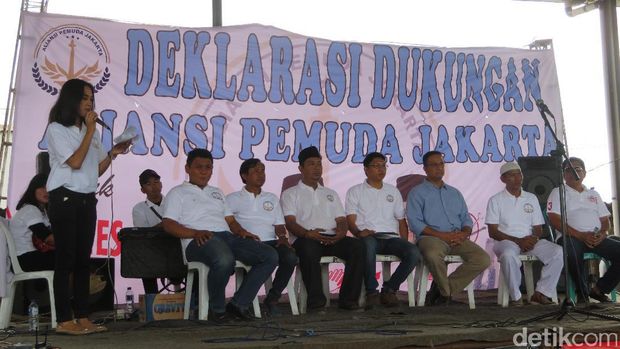 Aliansi Pemuda Jakarta dukung Anies / 