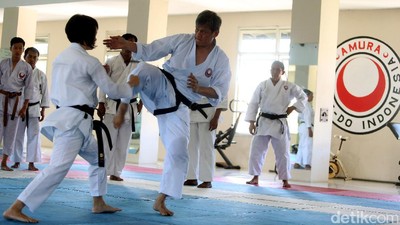 Berlatih Hadapi Amura Master Camp