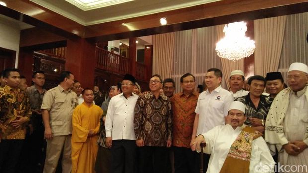 Bertemu Sejumlah Tokoh, Prabowo Bicara Persatuan Bangsa