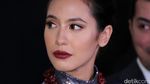So Shining! Seksinya Pevita Pearce dengan Dress Sequin
