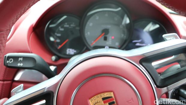 Apa yang Menarik dari Fitur Paddle Shift di Kendaraan Anda? 