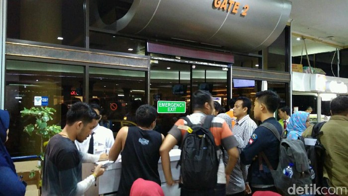 Sejumlah Penerbangan Lion Group di Yogya Ditunda Hingga Senin Pagi