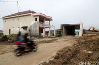 Rumah di tengah proyek jalan tol Pejagan-Pemalang