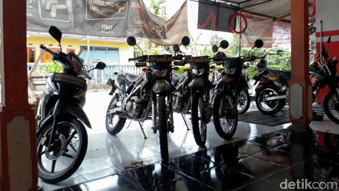 Motor Polres Cilacap Diservis oleh Bengkel Ini