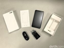 Unboxing Xiaomi Redmi Note 4