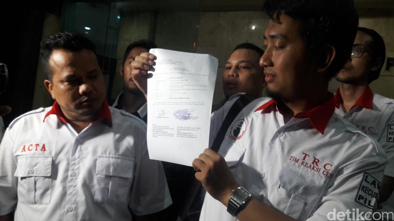 Dinilai Sudutkan Umat Islam, Ahok Dilaporkan ACTA ke Bareskrim Dinilai Sudutkan Umat Islam, Ahok Dilaporkan ACTA ke Bareskrim