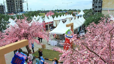 Melihat Keseruan Festival Sakura Matsuri