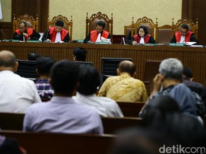 Ketua Panitia Pengadaan e-KTP Ikut Pertemuan di Rumah Andi Narogong