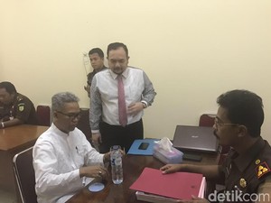 Diserahkan ke Jaksa, Buni Yani Tidak Ditahan