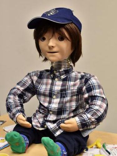 Kenalkan, Ini Kaspar si Robot untuk Latih Komunikasi Anak Autisme