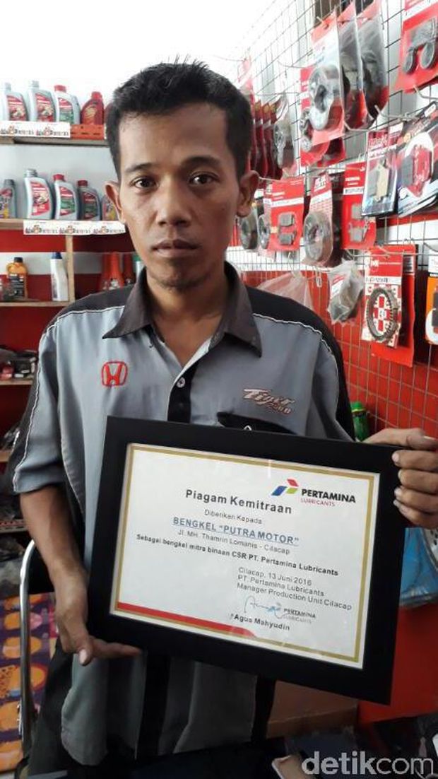 Motor Polres Cilacap Diservis oleh Bengkel Ini 