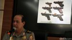 Polisi Tunjukkan Barbuk Teror Tuban
