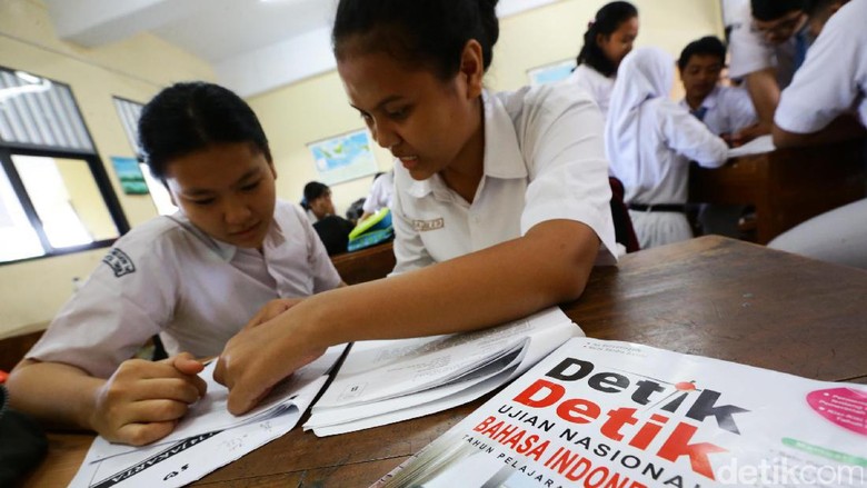 Disdik Riau Buat Edaran Larang Sekolah Pungut Uang Komite Disdik Riau Buat Edaran Larang Sekolah Pungut Uang Komite