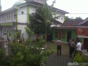 Geledah Rumah Ibnu, Polisi Amankan 38 Item