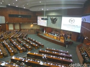 DPR Gelar Paripurna soal Hak Angket, Akankah KPK Diintervensi?