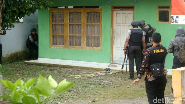 Ini Penampakan M Ibnu Dar, Pelaku Penyerangan Mapolres Banyumas
