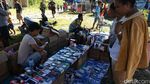 Pasar di Indonesia, Tapi Bayar Pakai Dollar