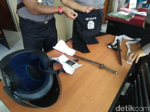 Ini Penampakan M Ibnu Dar, Pelaku Penyerangan Mapolres Banyumas