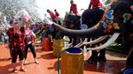 Serunya Basah-basahan di Festival Songkran