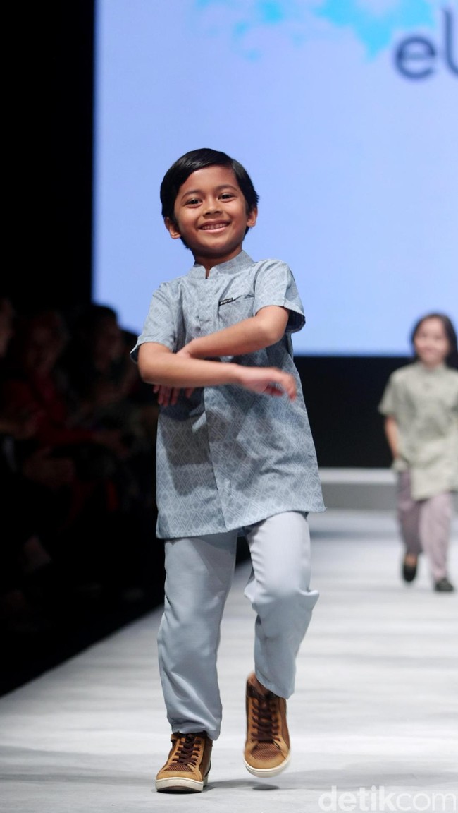 Koleksi Elzatta Hijab di Muslim Fashion Festival 2017. Jakarta Convention Center. Senayan. Jakarta. [Foto: Mohammad Abduh/Wolipop]