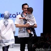 Koleksi Elzatta Hijab di Muslim Fashion Festival 2017. Jakarta Convention Center. Senayan. Jakarta. [Foto: Mohammad Abduh/Wolipop]